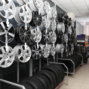 TIRE SHOP & BATTEERY SHOP